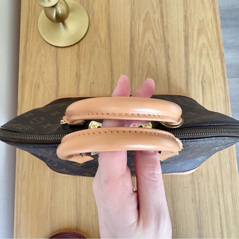 ✅AUTHENTIC✅LOUIS VUITTON ALMA PM - Picture 8 of 12